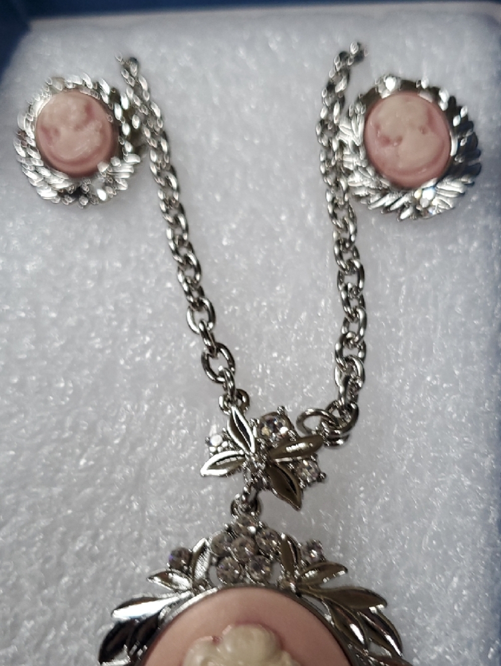 Silver-Tone Pink Cameo Pendant Necklace & Earring Set - Picture 3 of 7